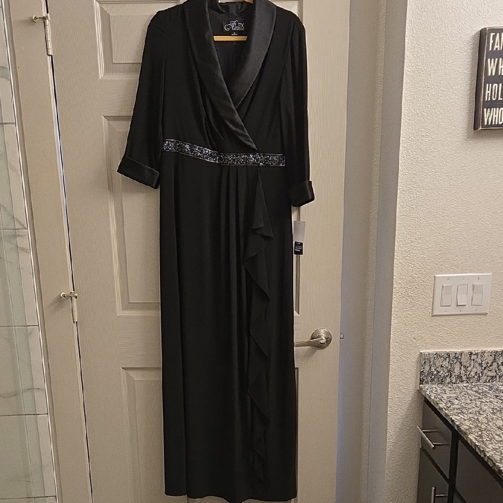 Alex Evenings Elegant Black Long Dress with Embellished Waist And Tuxedo Collar